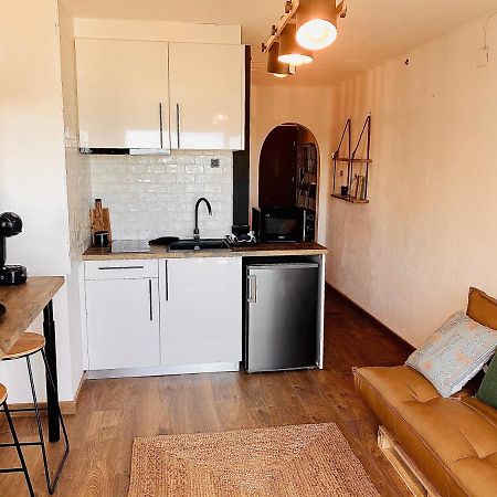 Vista Mar Apartment เอมปูเรียบราบา ภายนอก รูปภาพ