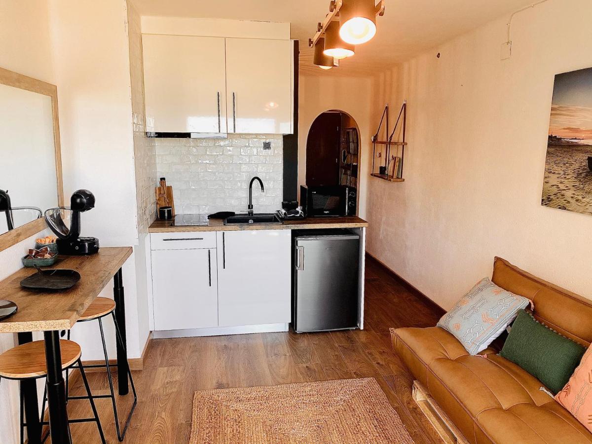 Vista Mar Apartment เอมปูเรียบราบา ภายนอก รูปภาพ